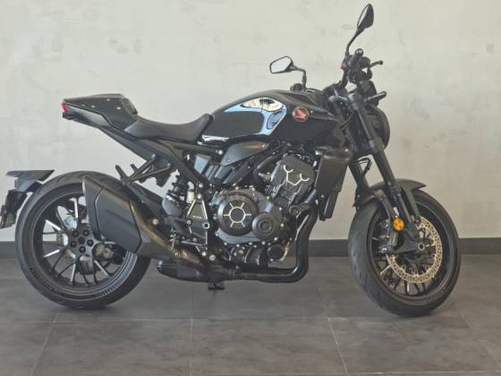 HONDA CB 1000R BLACK EDITION ABS HONDA CB 1000R BLACK EDITION ABS